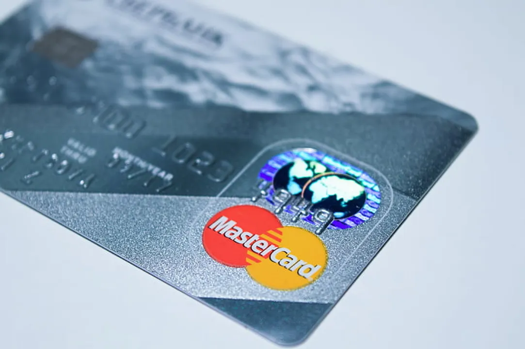 Indians credit card users spent more than Rs 39,000 crore on digital payments in 2021: Report