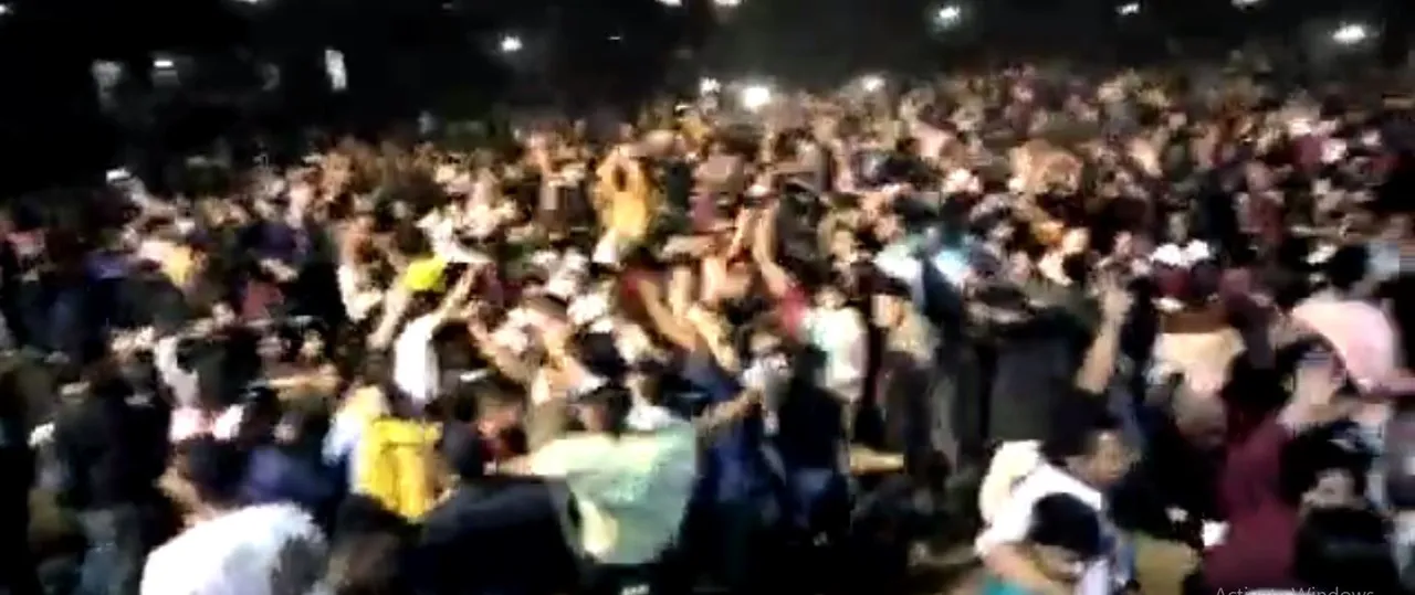  Covid norms thrown to wind as hundreds of Ravenshaw students revel on campus
