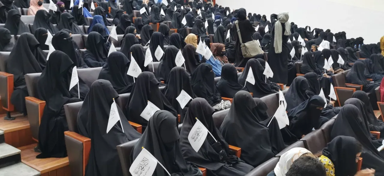  Veiled Afghan women rally in support of Taliban in Kabul 