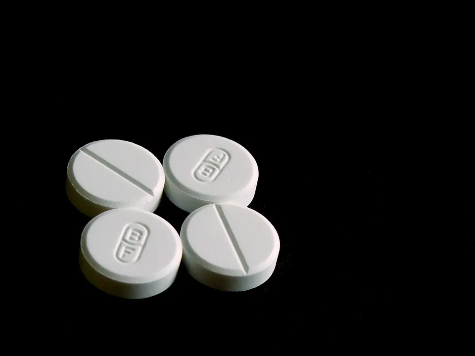  No paracetamol for children in 15-18 group receiving Covid-19 vaccines: Doctors