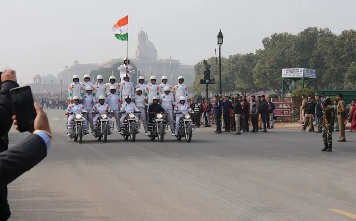  Happy Republic Day Messages, Wishes, WhatsApp status to greet on the occasion