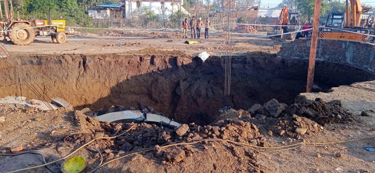  5 rescued, 4 still trapped after under-construction tunnel in MP caves in. 
