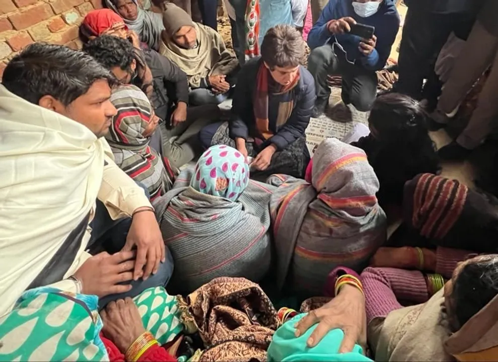  Prityanka Gandhi with Bulandshahr victim's family. 