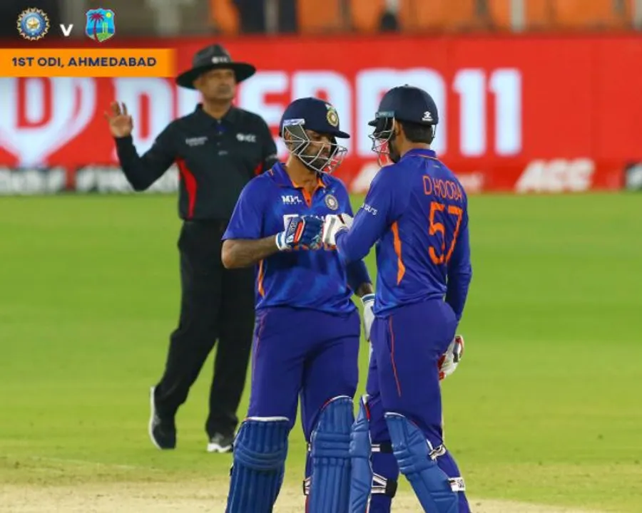  IND v WI, 1st ODI: India defeat West Indies by 6 wickets, take 1-0 series lead