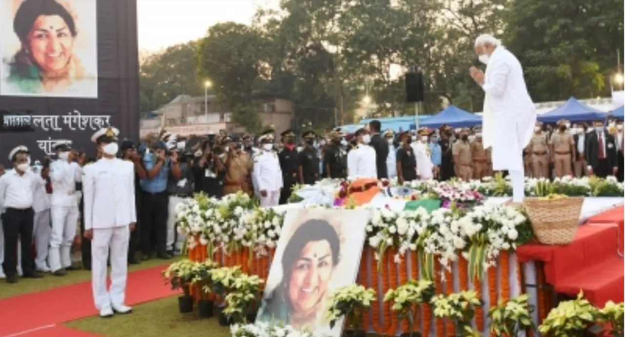  PM Modi pays last respects to his 'Badi Didi', Lata