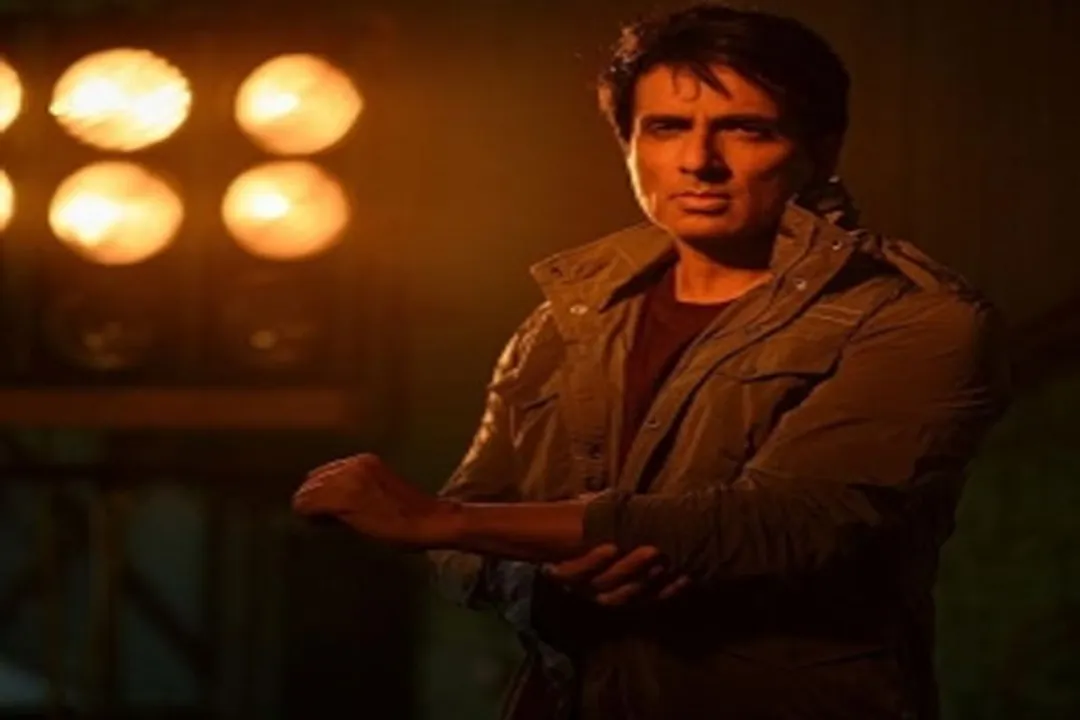  Sonu Sood replaces Ranvijay Singha as 'MTV Roadies' host; says it's all about pushing boundaries