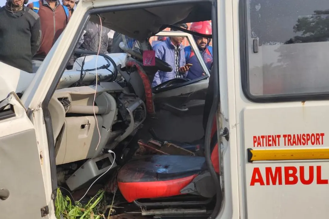  Ambulance hits truck in Odisha's Balasore; one dead, 2 critical