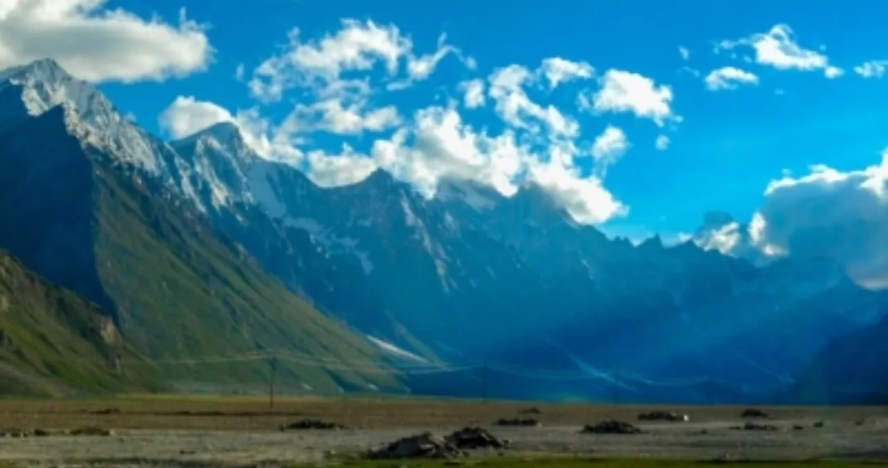  Thinning glaciers across Himalayas are bad news for climate change