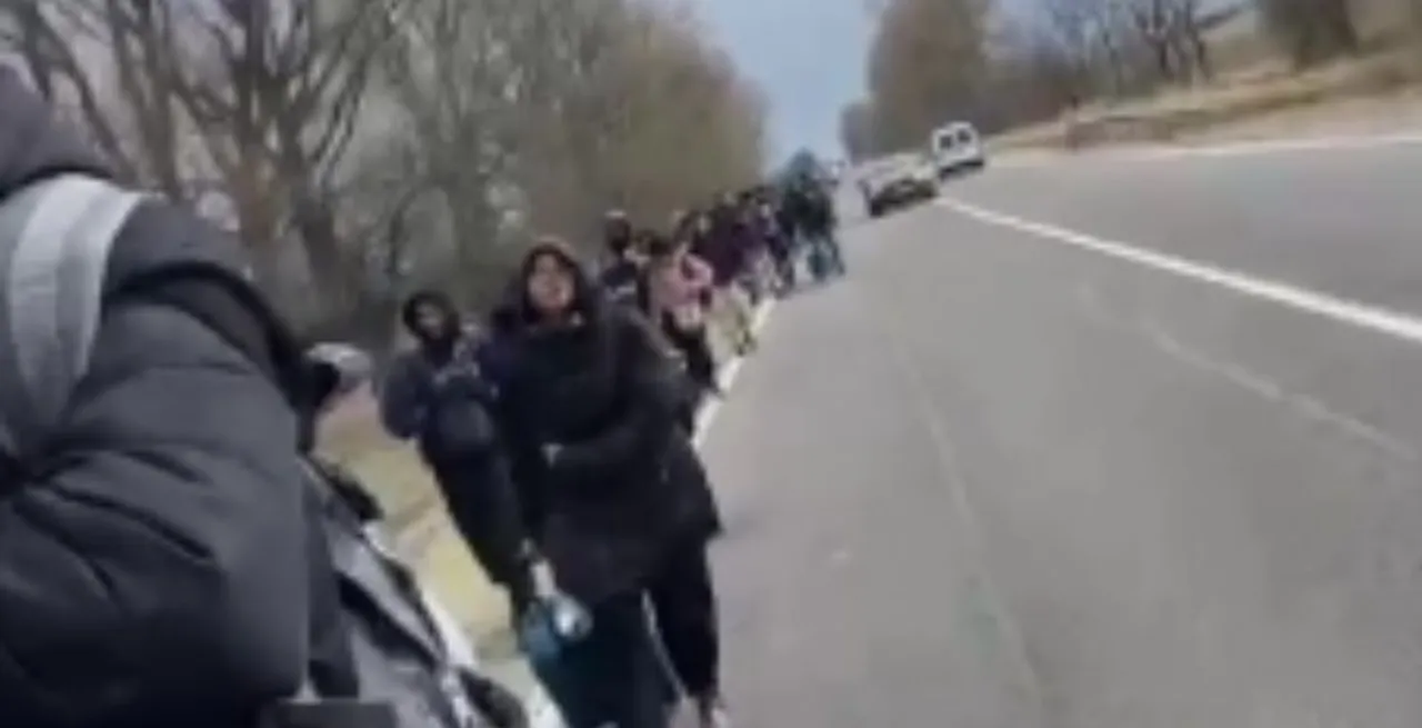  Do not pay to anyone while crossing Romanian border: Indian Embassy tells students