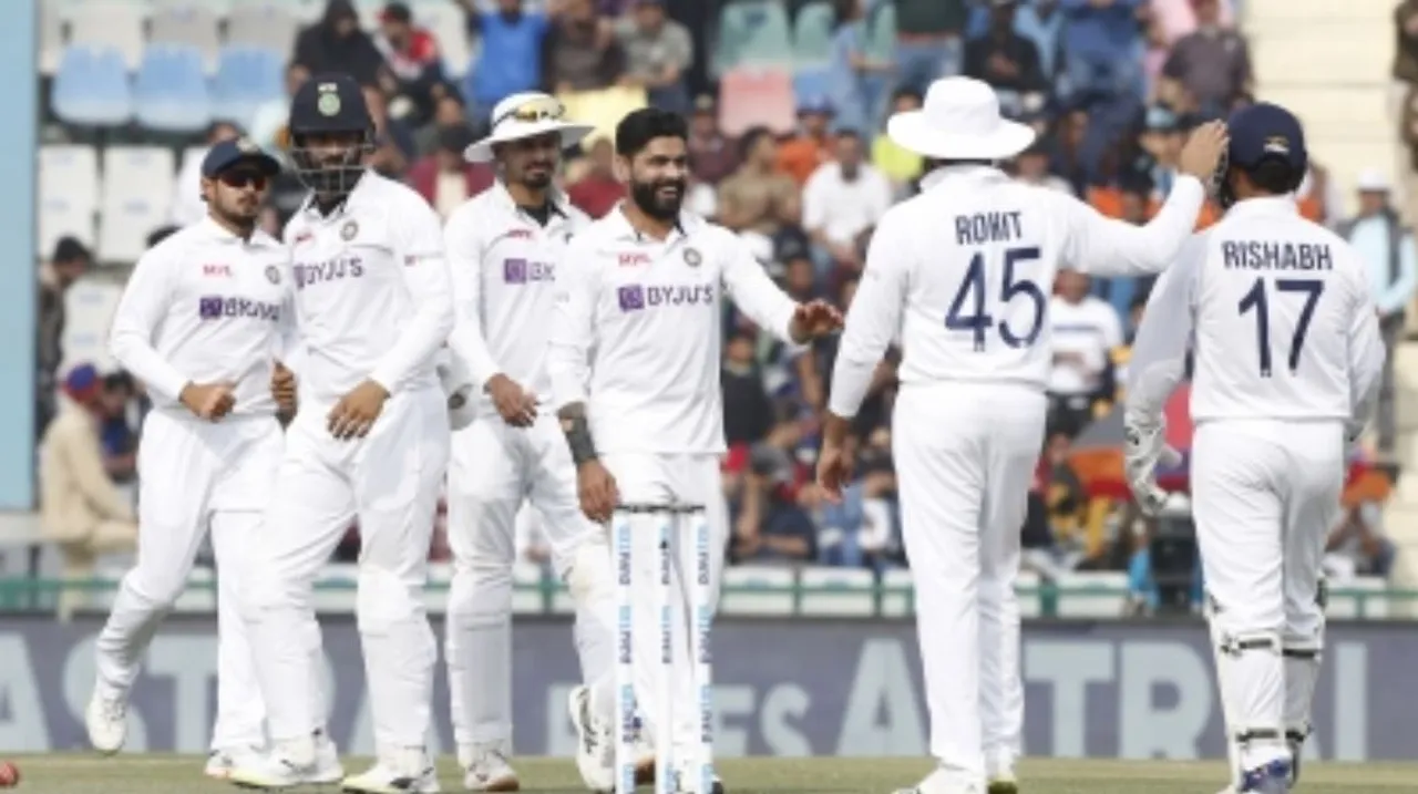  IND vs SL 1st Test: India take 1-0 series lead by defeating Sri Lanka by an innings and 222 runs