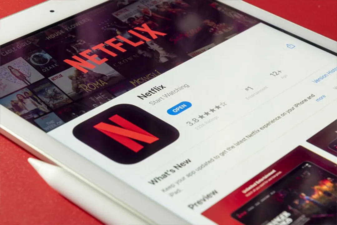  Sharing Netflix account with others may cost you extra money soon