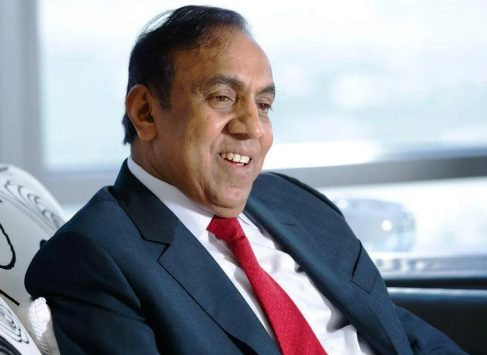  Ravi Pillai - India's first to own luxury helicopter worth Rs 100 crore