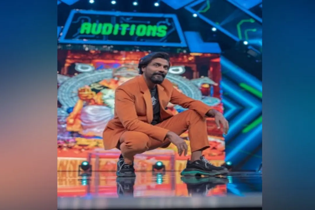  Remo D'Souza pays off the loan for a contestant on sets of 'DID L'il Master 5'