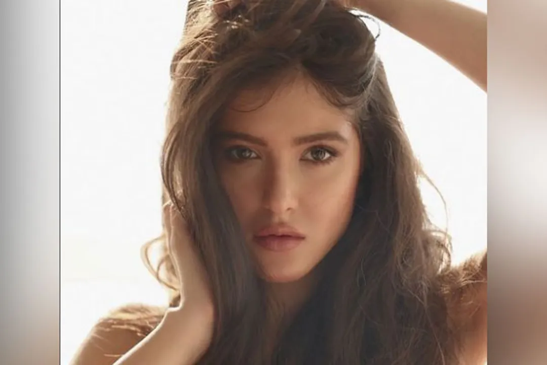  Sanjay Kapoor's daughter Shanaya Kapoor to debut in 'Bedhadak'