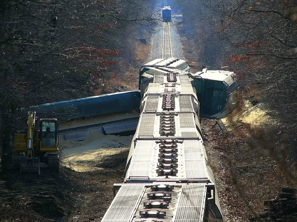  75 killed, 125 injured in horrific train derailment in DR Congo