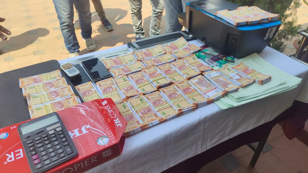  Bhubaneswar: Fake currency notes of Rs 7 lakh face value seized, 2 arrested