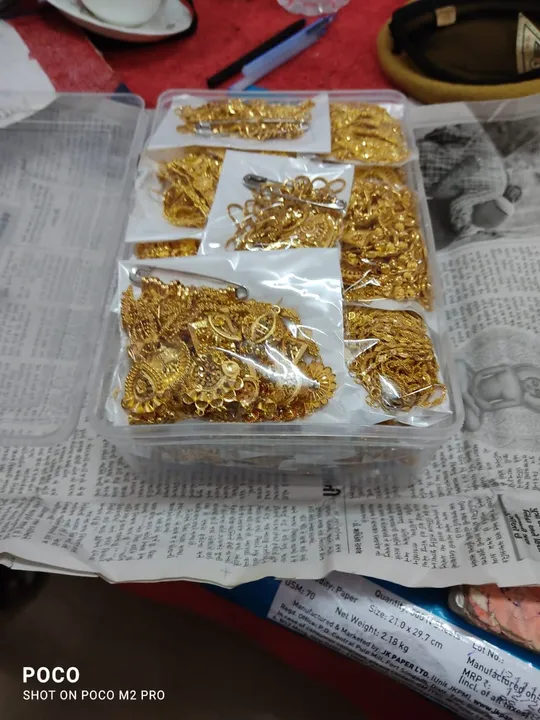  Gold jewellery worth Rs 16 crore seized from train in Bhubaneswar; 4 held