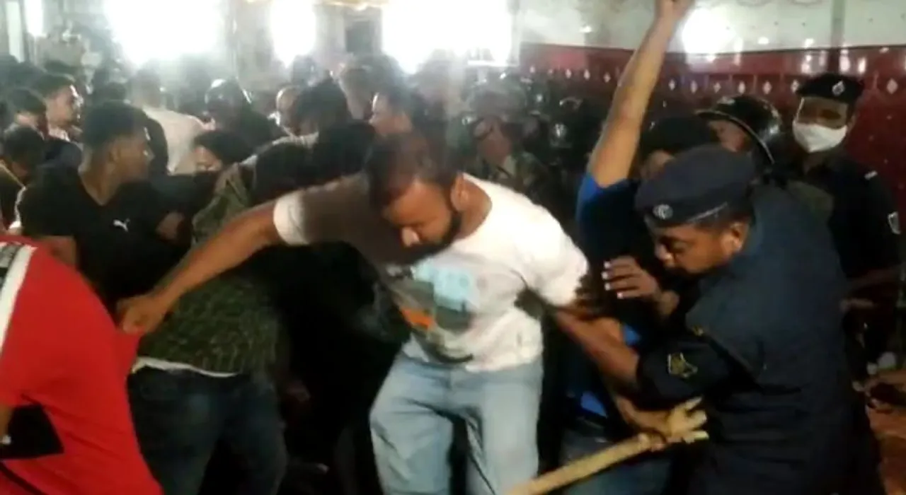  Tension erupts as man enters Strong Room at BJB College in Bhubaneswar