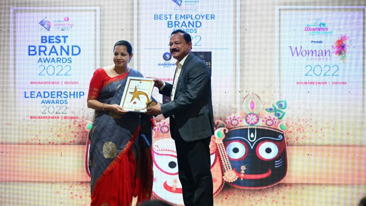  AIPH University Bhubaneswar bags ‘Outstanding University Award’