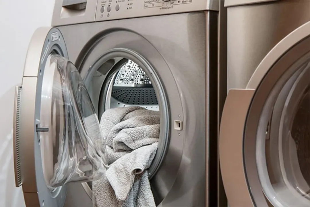  How drying laundry contributes to tonnes of air pollution