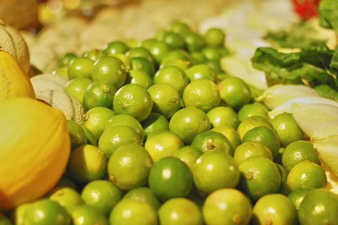  Lemon Heist: Thieves steal 60kg in UP amid skyrocketing lemon price
