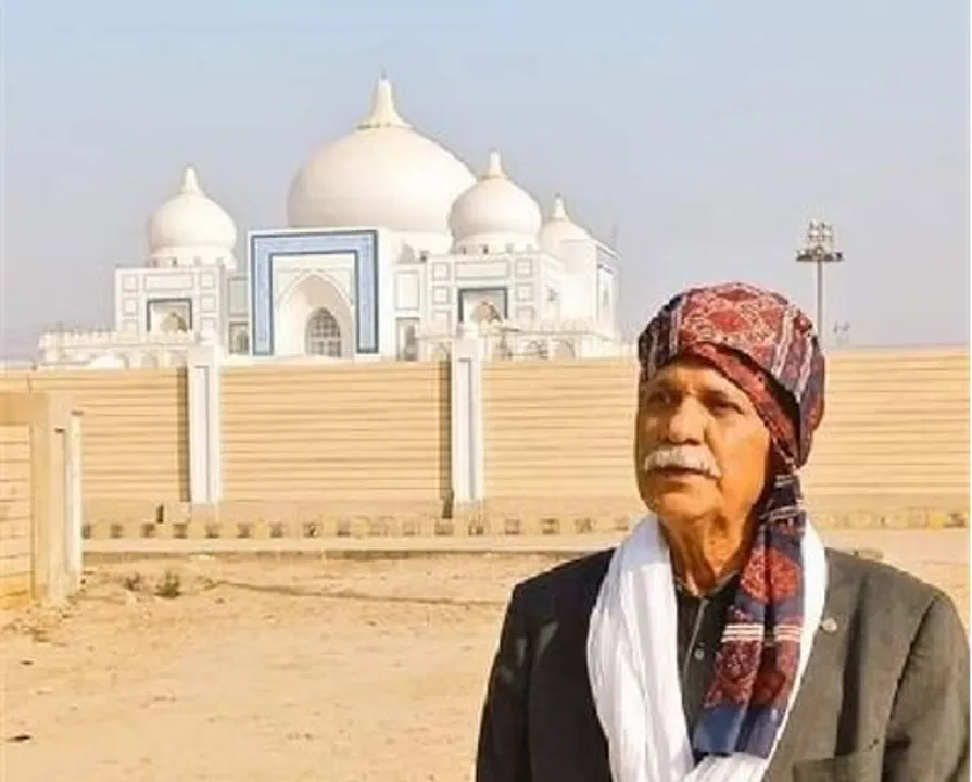  Renowned Seraiki poet Ashu Lal refuses to accept Pakistan's highest literary award