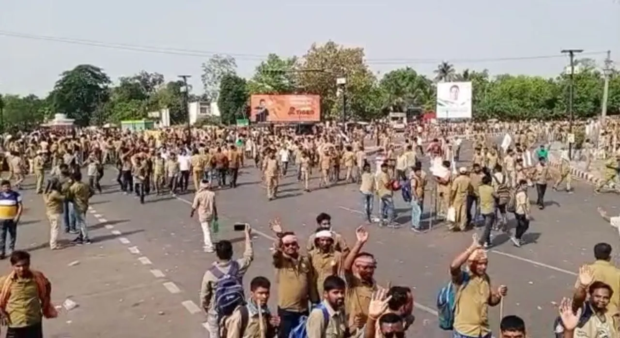 Traffic hit in Bhubaneswar as drivers stage rally in capital city