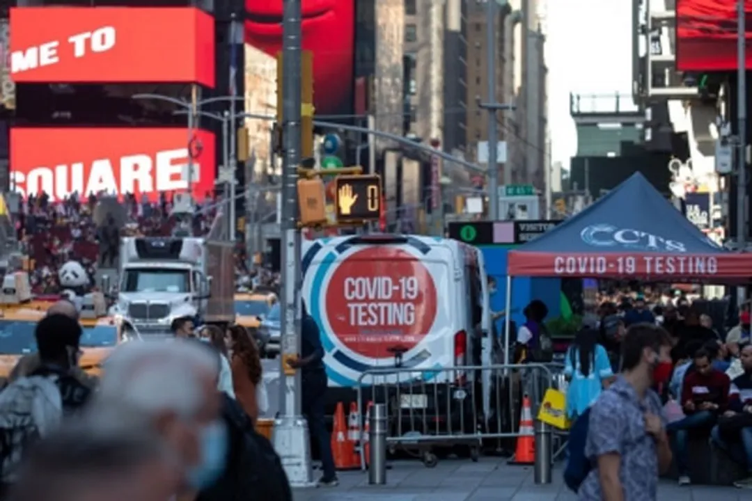  New York City sets Covid alert level to medium