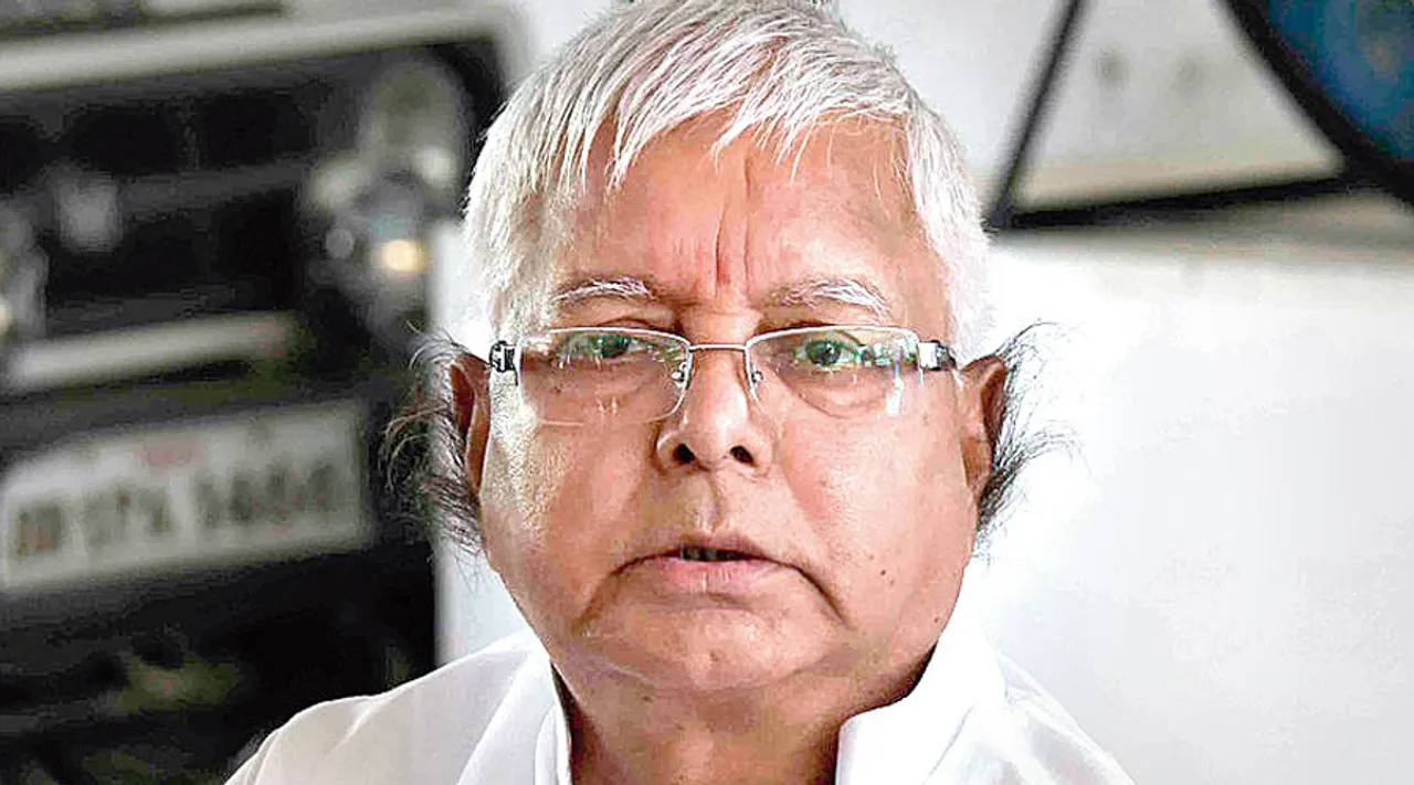  Lalu Prasad Yadav, daughter Misa raided by CBI in 'land for job' scam