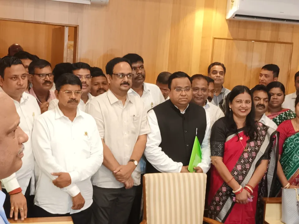  Four BJD candidates file nominations for Rajya Sabha seats