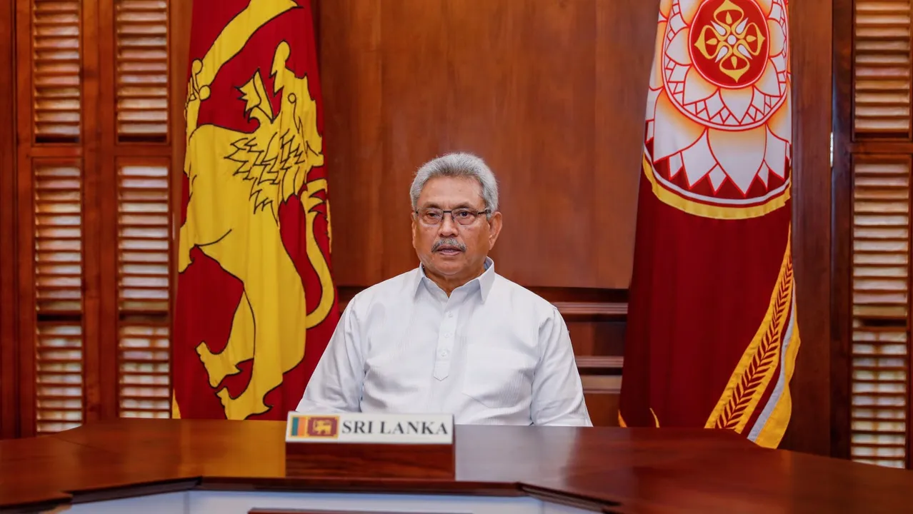  Sri Lanka President Gotabaya Rajapaksa flees to Maldives