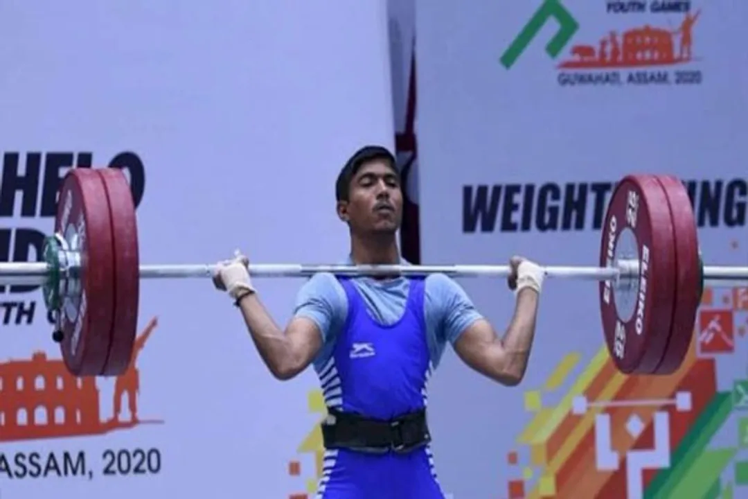  Sanket Mahadev Sargar wins silver in weightlifting; bags India's first medal in Commonwealth Games 2022