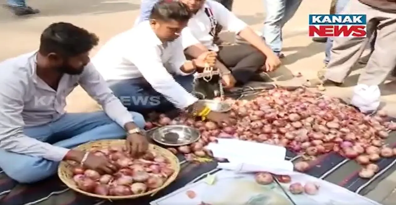  After potato, onion prices surge in Odisha markets