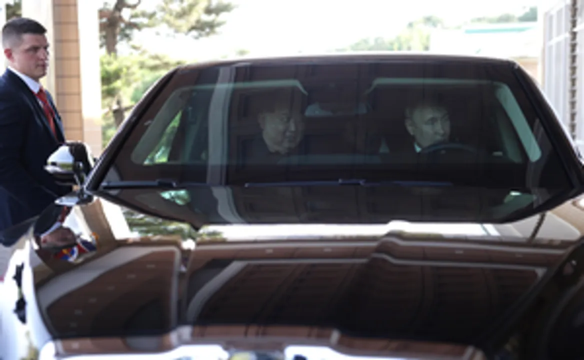  Putin gives another luxury Russian limousine to Kim as gift