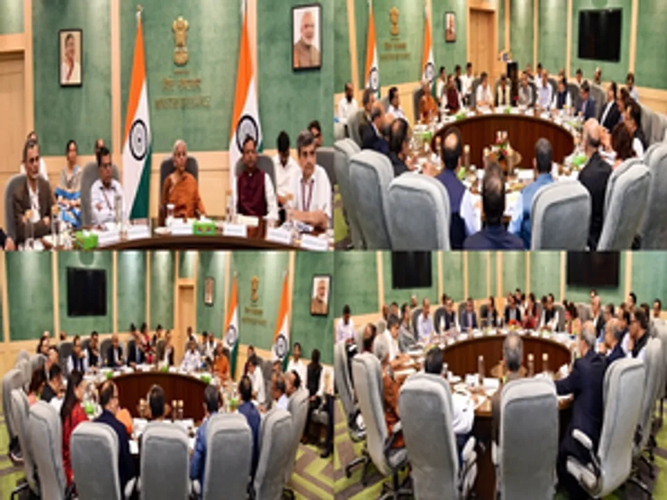  FM Nirmala Sitharaman holds pre-Budget meeting with India Inc.