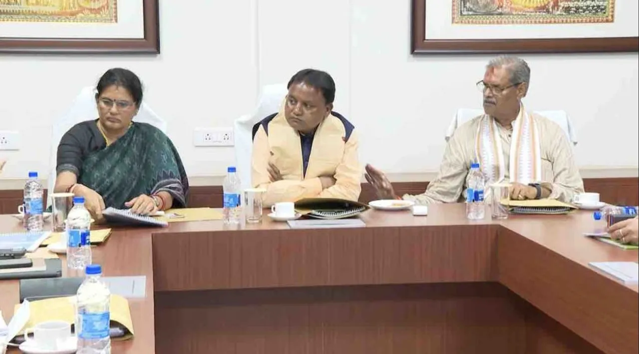  Odisha cabinet decides to hike minimum wage of workers, recruit 20k teachers