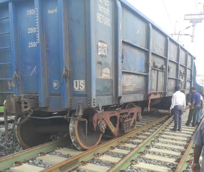  Goods train derails in Odisha's Sambalpur