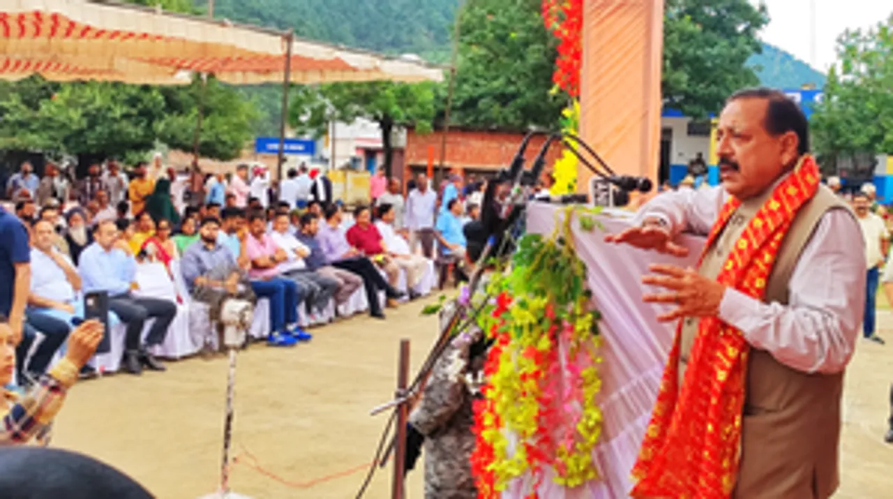  ‘Lakhpati Didis’ role models in society, will transform rural economy: Dr Jitendra Singh