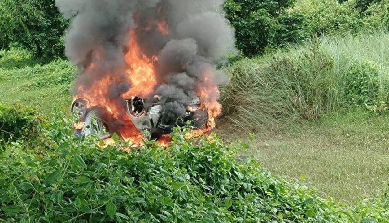  Miraculous escape for four as car catches fire in Odisha's Pipili
