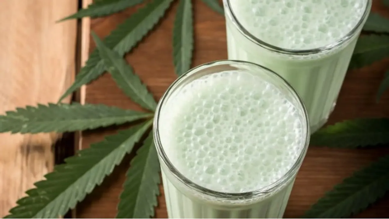  Odisha Govt declares 'Bhang' as intoxicant