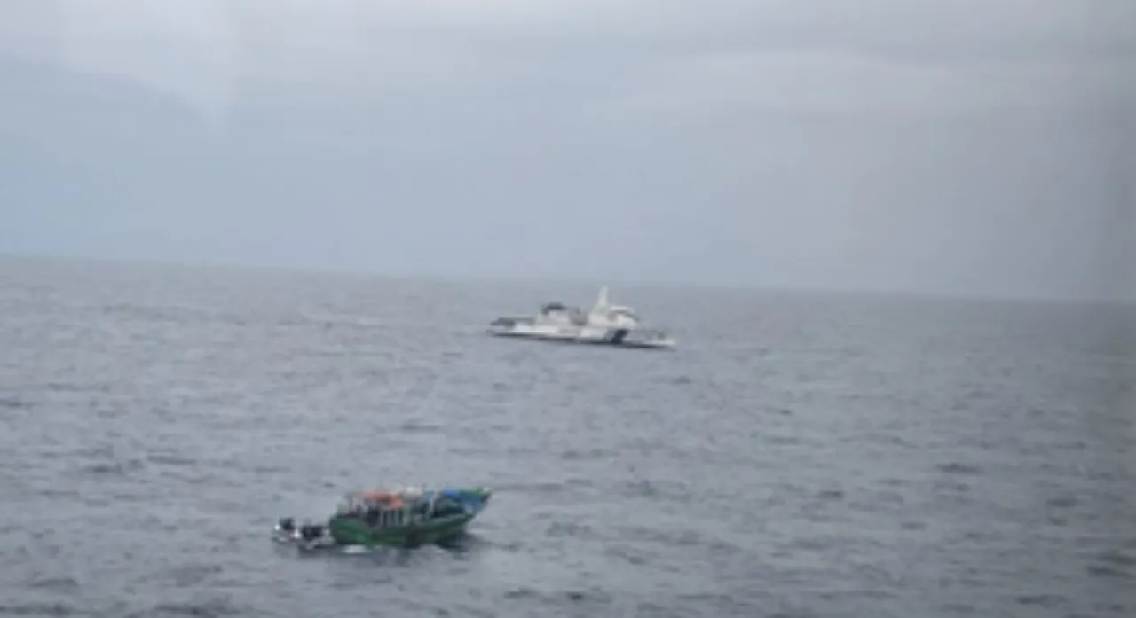  Indian Coast Guard steps up vigil along Odisha, Bengal coastlines amid Bangladesh unrest