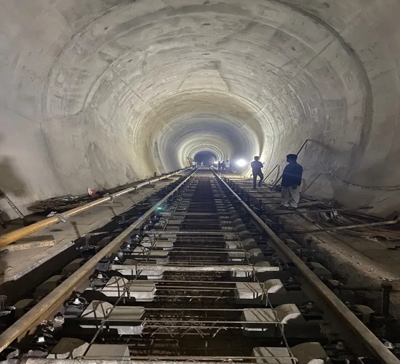  East Coast Railway adopts advanced ballastless track technology in tunnels