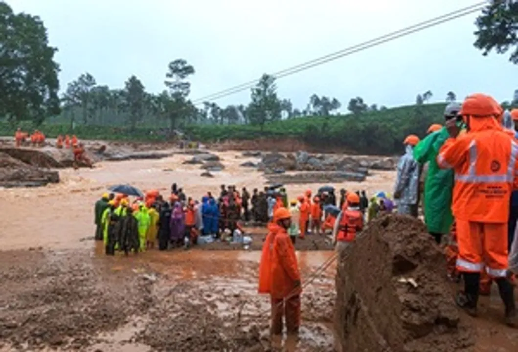  Sign of life spotted on thermal radar as rescue operations continue in disaster-devastated Wayanad
