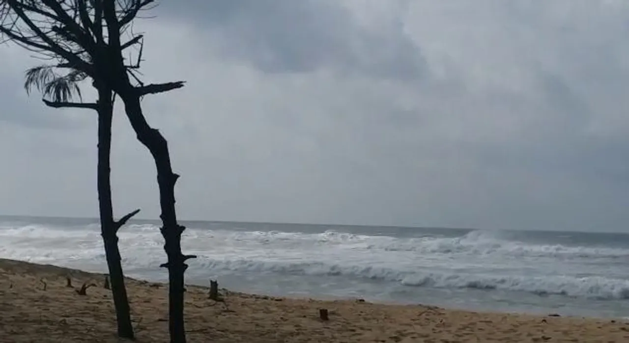  Cyclone Sitrang: Low pressure forms over Bay of Bengal