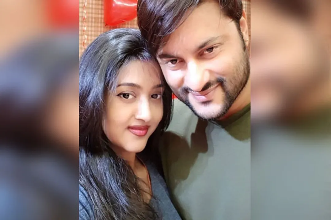  Don't make any comment on social media: Orissa HC to Anubhav & Varsha