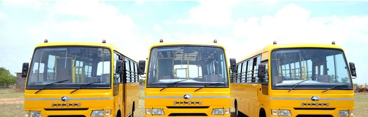  28 kids injured as dumper rams into UP school bus
