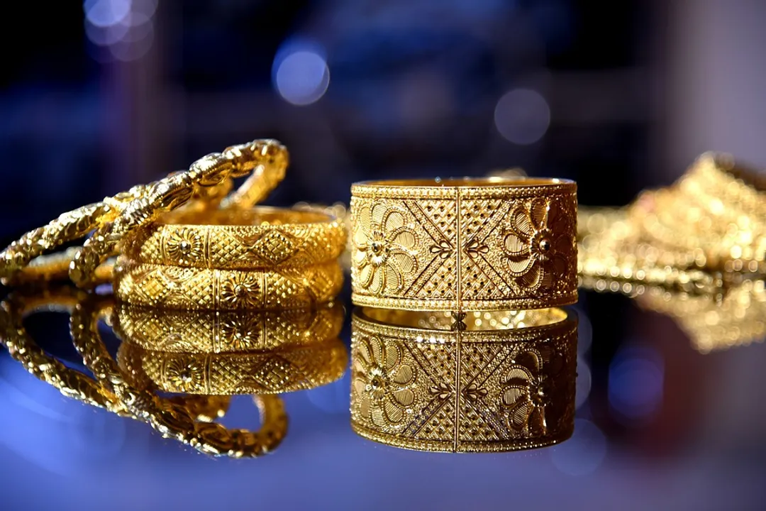  Russia-Ukraine war pushes up global Gold prices to $2,000