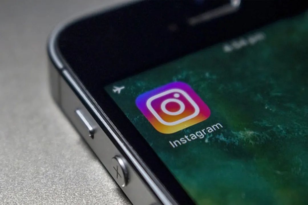  Instagram fame costs univ teacher in Kolkata her job, but netizens stand by her