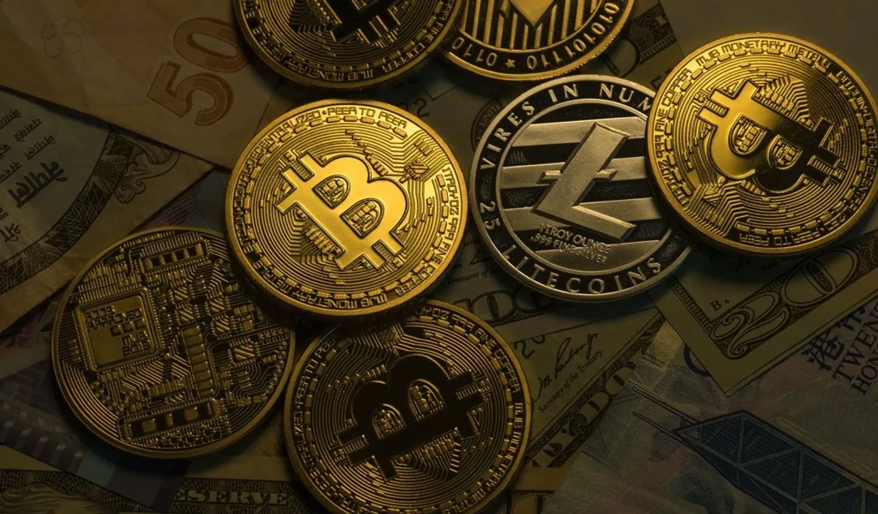  Bitcoin. 