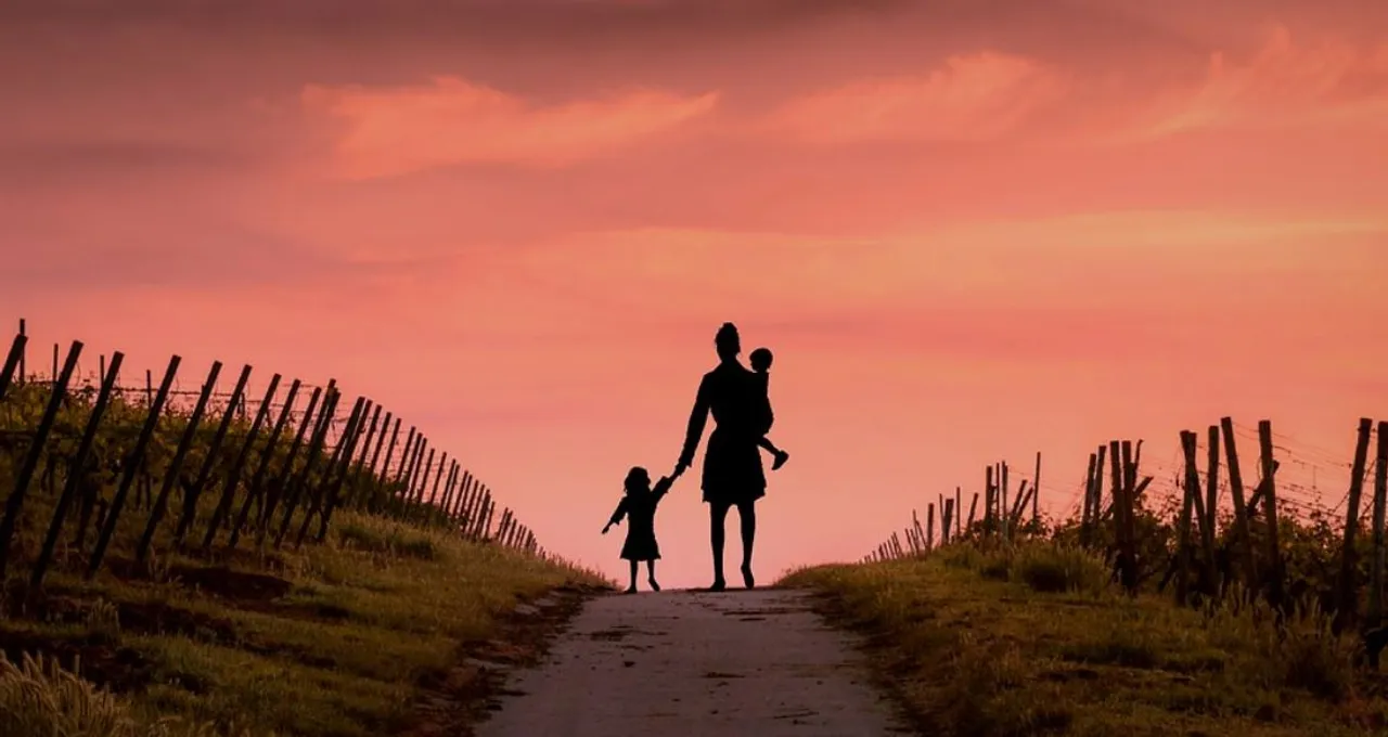  Human Development Report 2021-22: Uncertain Times, Unsettled Lives